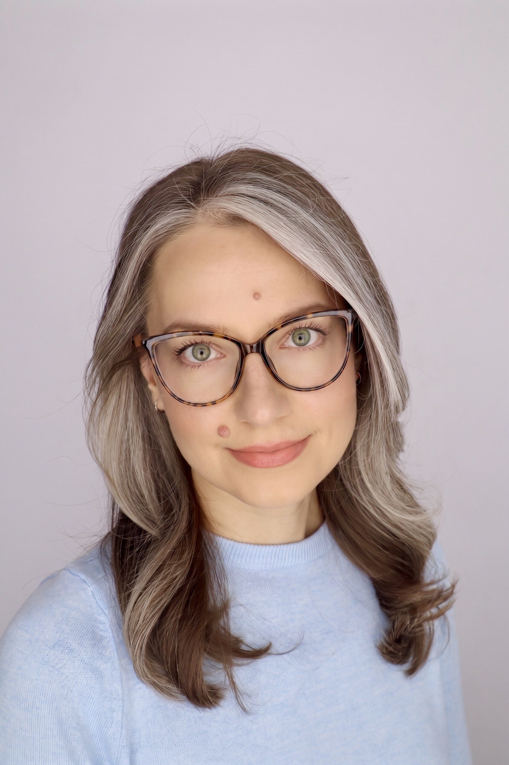Lisa Dame headshot